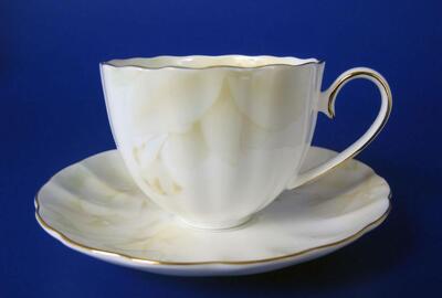 cream_cup_saucer_coffee_ (150ml+13cm_5in_)_jpg_jpg